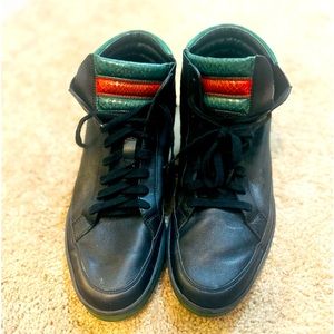 Gucci Hightop Sneakers - Black and green snakeskin and supple leather and suede